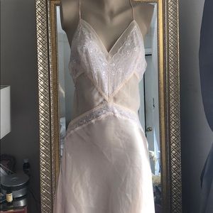 Robe & Nightgown by ANNE KLEIN Sz S